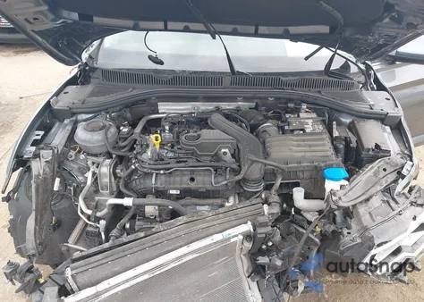 2024 Volkswagen Jetta 1.5T Se from USA, damaged, VIN 3VWEM7BU4RM068554